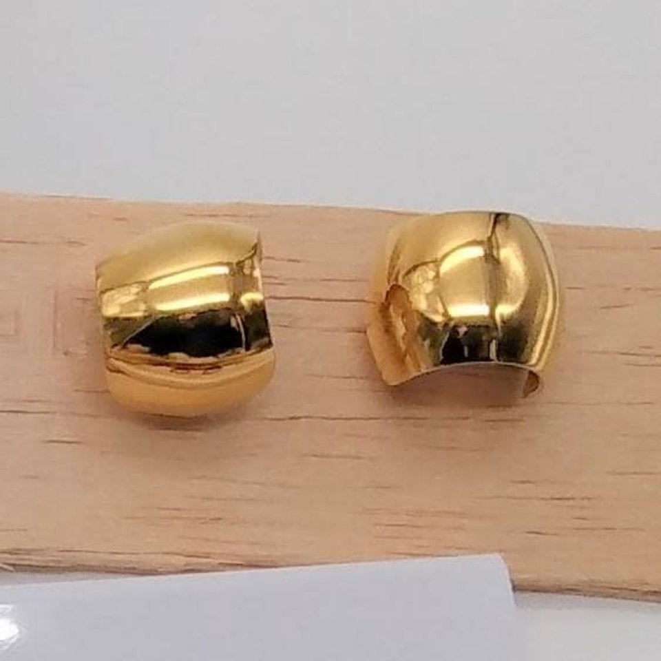 Vintage MONET Chunky and Wide Gold Tone Hoop Pierced Earrings