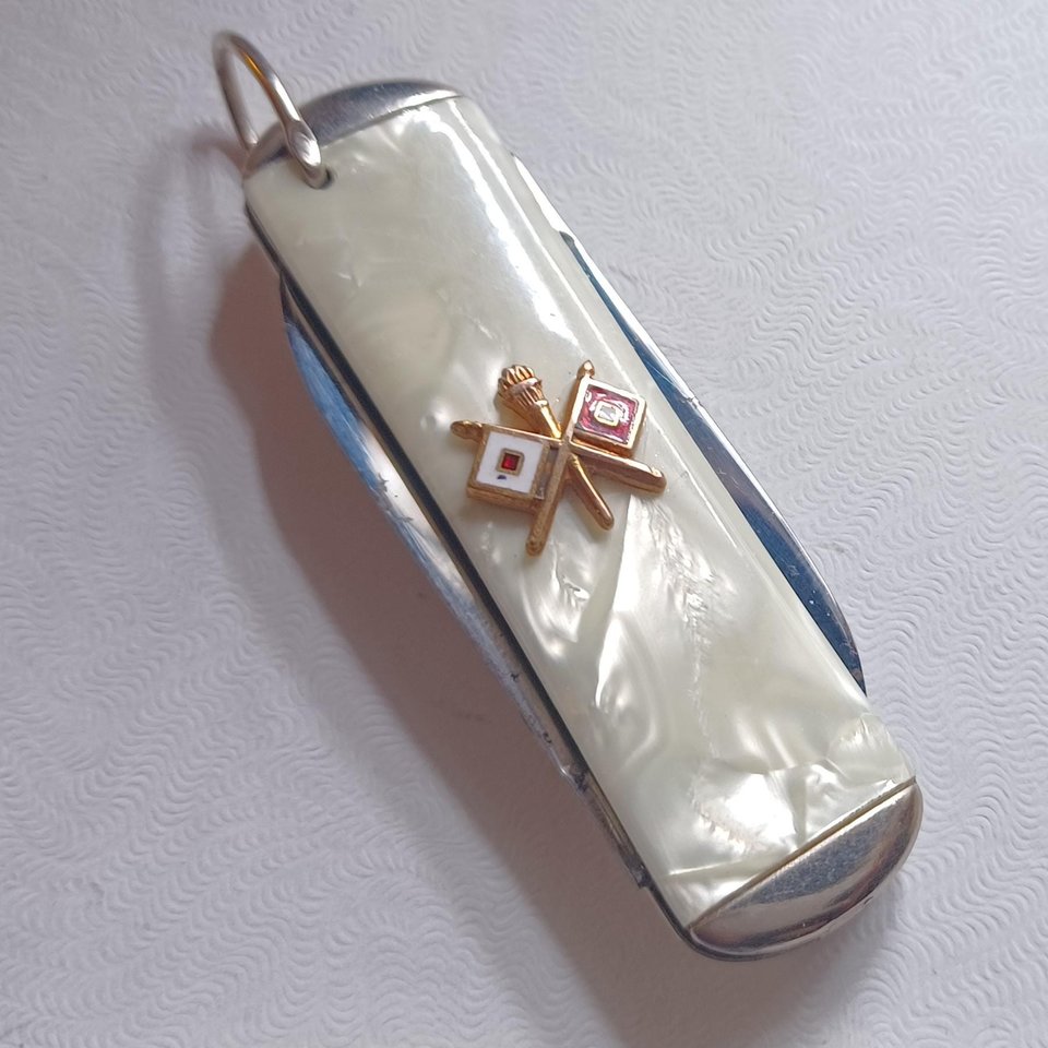 Vintage Imperial Signal Corps 2 Blade Folding Pocket Knife with Pearl Handle