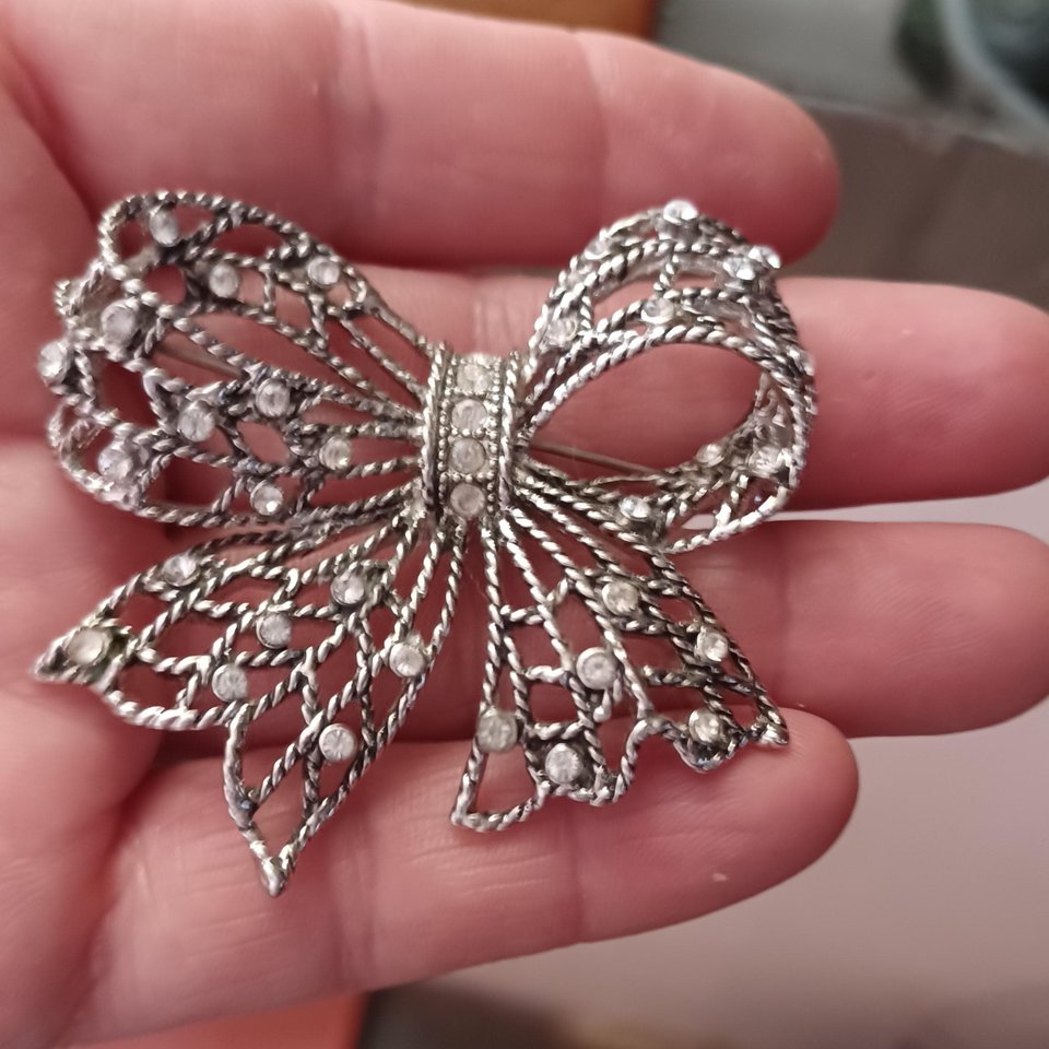 Vintage Liz Claiborne Silver Tone and Rhinestones Openwork Bow Brooch, 1980's Brooch