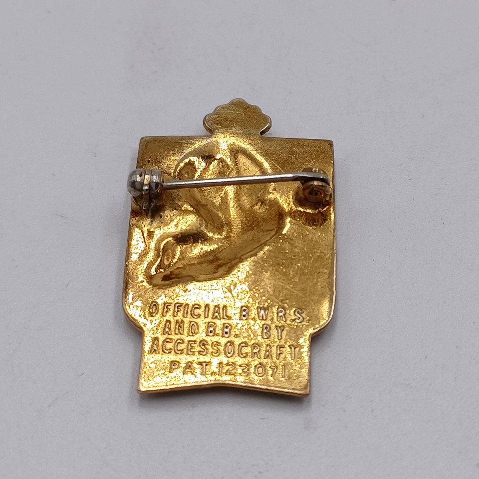Vintage *Dieu et Mon Droit (GOD And My Right) WWll British War Relief Accessocraft Lapel Pin