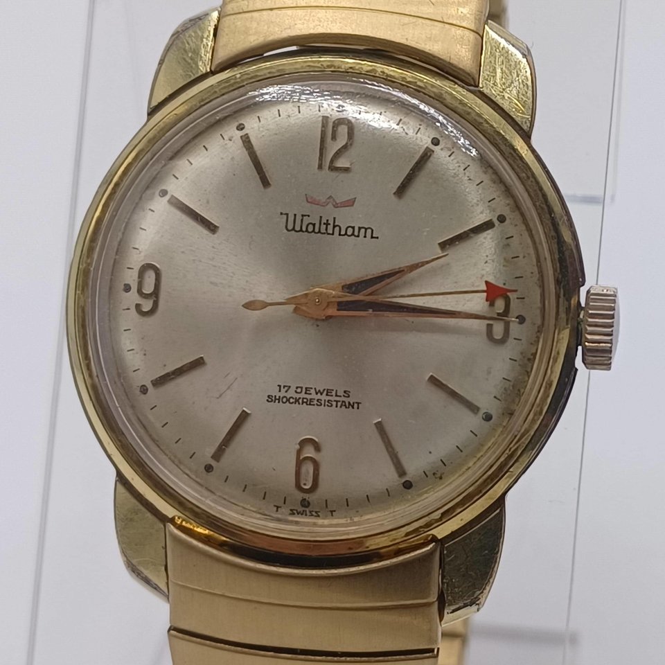Vintage Waltham Mens Gold 17 Jewels Shock Resistant Mechanical Wrist Watch, Runs
