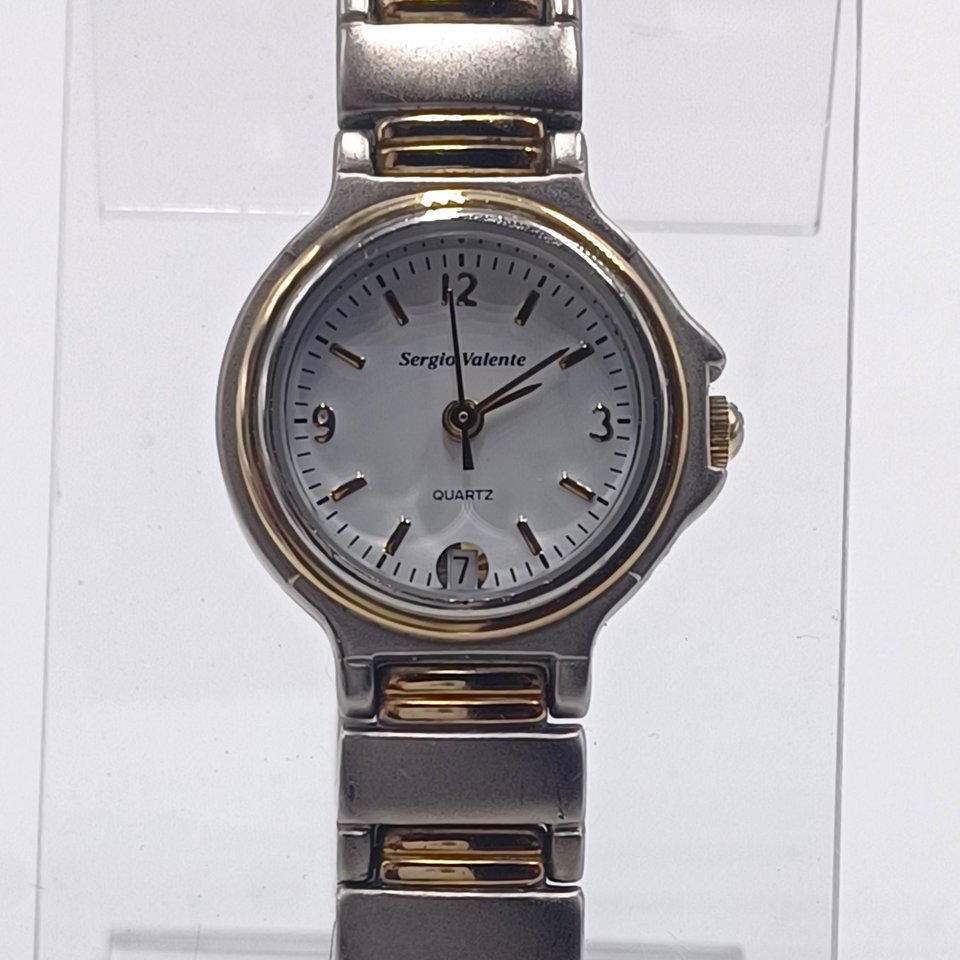 Vintage Sergio Valente Ladies Metal Link Bracelet Quartz Wrist Watch