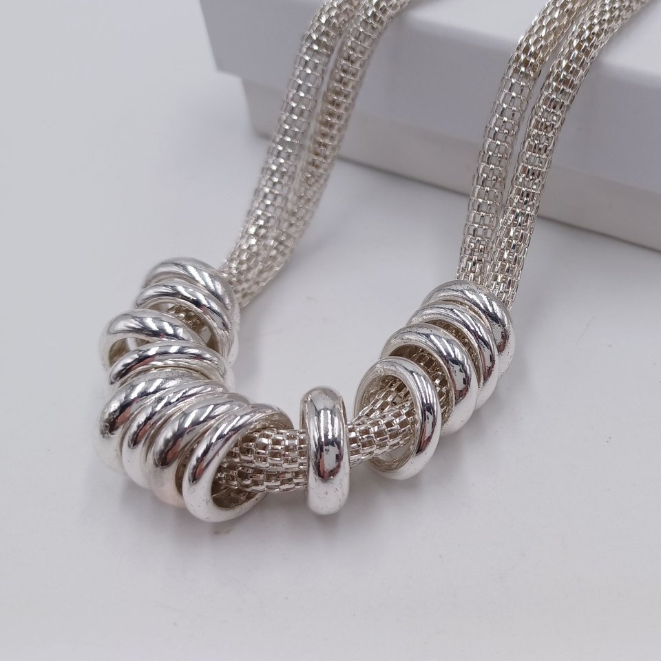 Vintage  Multiple Silver Tone Mesh Chain With Shiny Silver Rings Statement Necklace