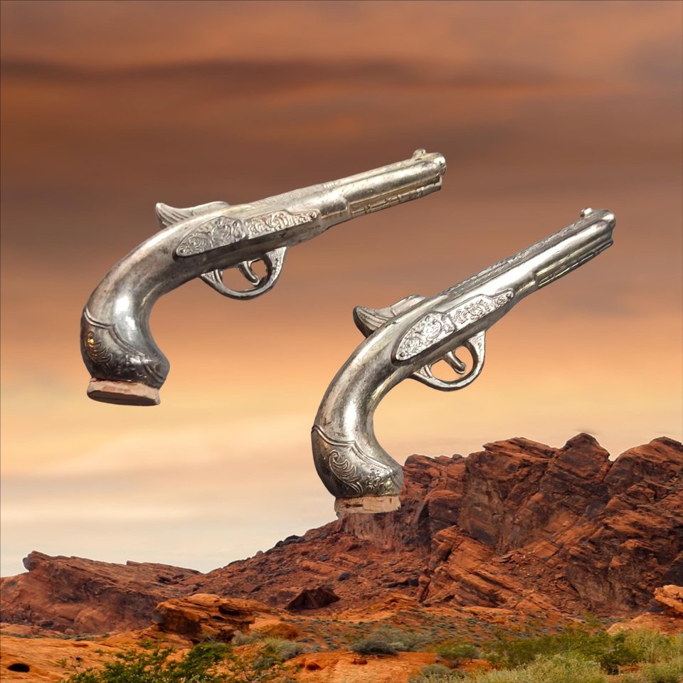 Vintage Silver Cutlass Dueling Pistols with Cork Stoppers Salt and Pepper Shakers, Collectible
