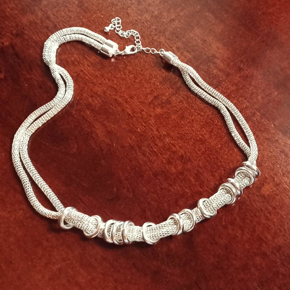 Vintage  Multiple Silver Tone Mesh Chain With Shiny Silver Rings Statement Necklace