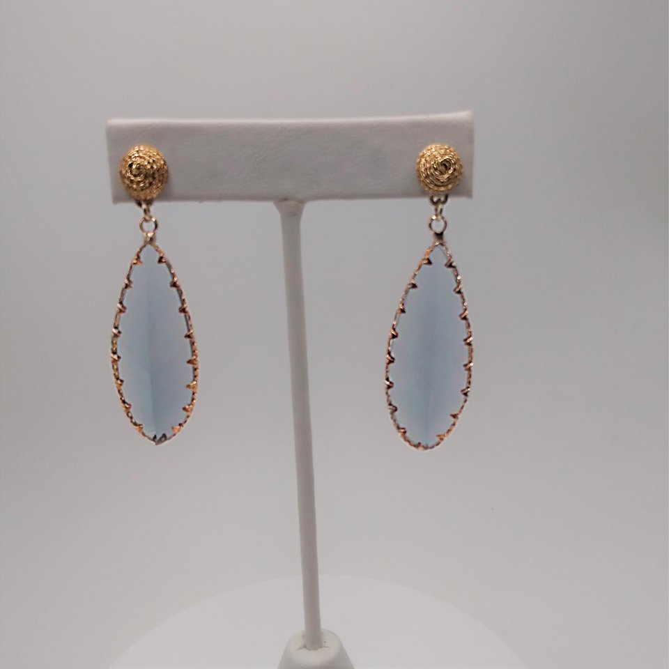 Elegant Vintage Fashion Gold and Smokey Grey Beveled Glass Leaf Dangle Pierced Earrings