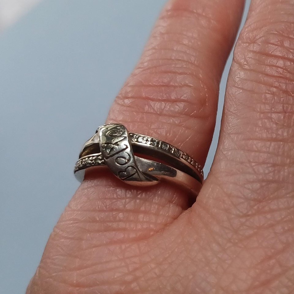 Bradford Gold Exchange Sterling Silver  "Believe All Things are Possible" Crossover Ladies Ring, Size 5.5, Christian Ring