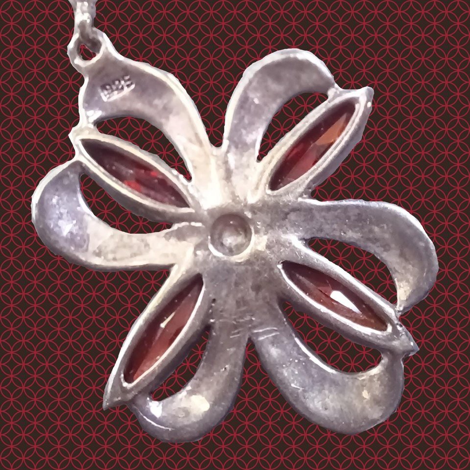 Vintage Art Deco Sterling Silver Marcasite and Topaz Flower Clover Pendant Necklace