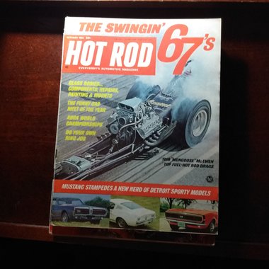 HOT ROD October 1966 Vintage Magazine, Great gift for Dad and Grampa. Original price 50 cents!!!