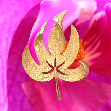 Vintage Mid Century Gold Tone Textured  Leaf Brooch for Women