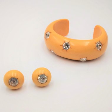 Butterscotch Bakelite and Rhinestones Open Cuff Bracelet and Screw Back Earrings Jewelry Set