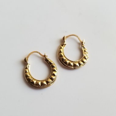 10K Gold Latch Back Hoop Earrings