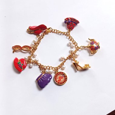 Danbury Mint Red Hat Society Gold Plated Charm Bracelet