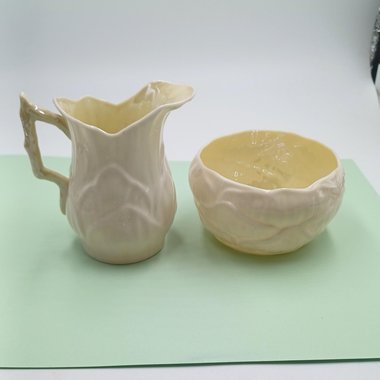 Belleek Lily Pattern Creamer and Sugar Set, Green Mark 1946-1955