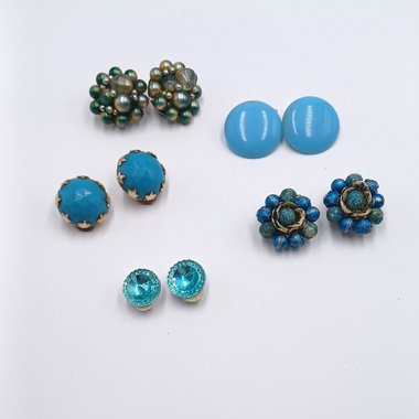5 Pairs of Vintage Japan Teal  Color Costume Jewelry Clip-on Earrings Lot, 1950's Earrings