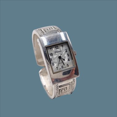 Silver Tone Geneva Platinum Ladies Southwest Design Clamper Bracelet Watch