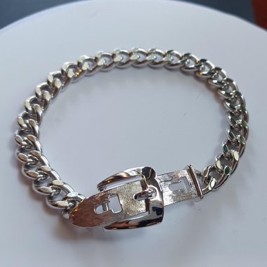 Avon Silver Tone Heavy Curb Chain Bracelet with Buckle Closure