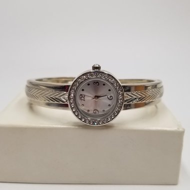 Ladies Silver Tone Round Rhinestones Clamper Bracelet Watch