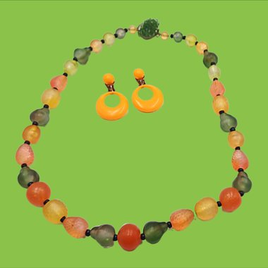 Vintage 1950's Lucite Fruit Salad Beaded Colorful Necklace, Spring and Summer Necklace