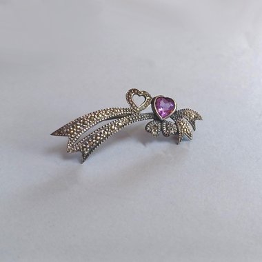 Sterling Silver, Marcasite and Amethyst Art Deco Hearts and Ribbons Brooch