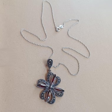 Vintage Art Deco Sterling Silver Marcasite and Topaz Flower Clover Pendant Necklace
